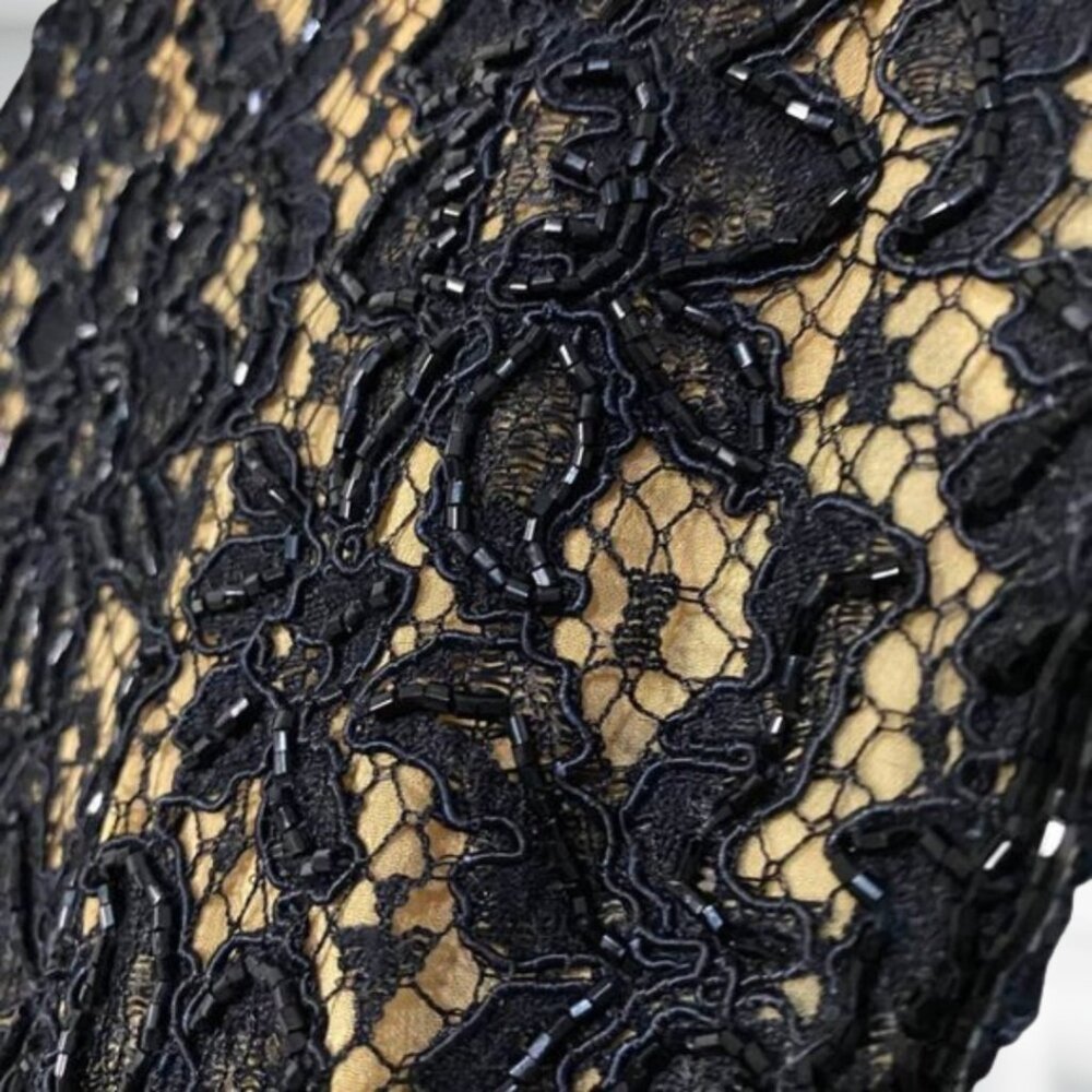 Carmen Marc Valvo Black Gold Lace Beaded Formal Dress Gown Size 6 Designer - Picture 6 of 12